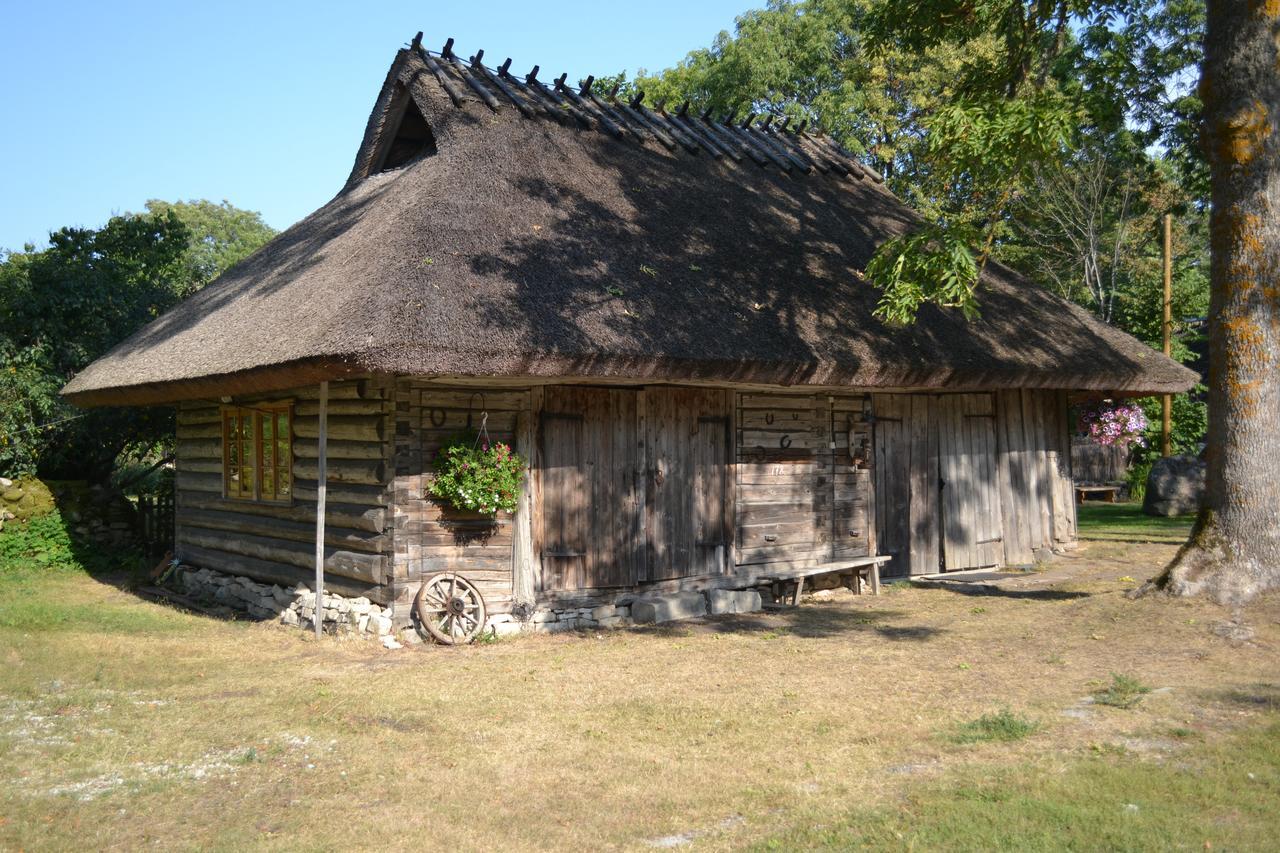 Vanatoa Farmhotel Koguva ภายนอก รูปภาพ