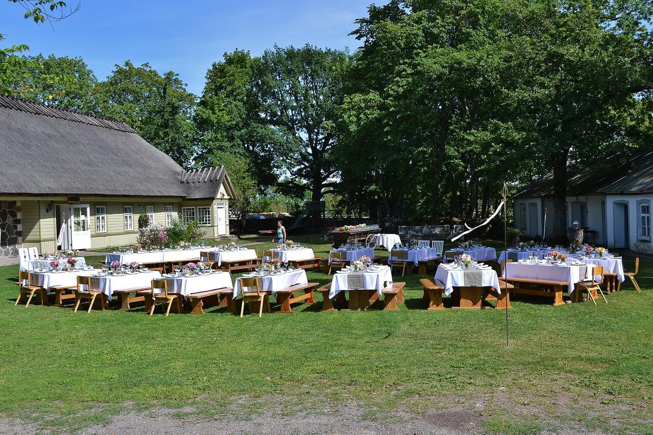 Vanatoa Farmhotel Koguva ภายนอก รูปภาพ