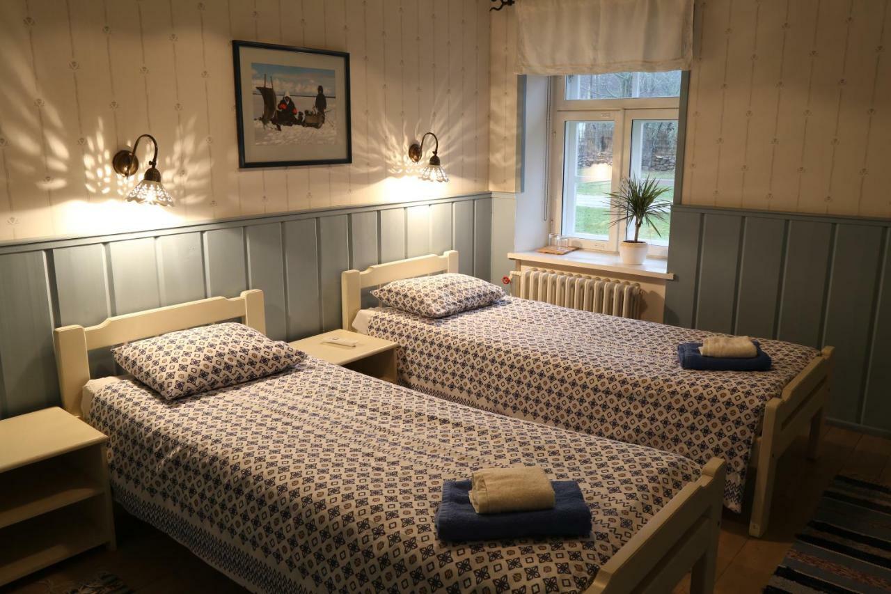 Vanatoa Farmhotel Koguva ภายนอก รูปภาพ